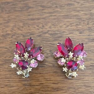 Vintage Elegant Red and Pink Gemstone Clip Earrings